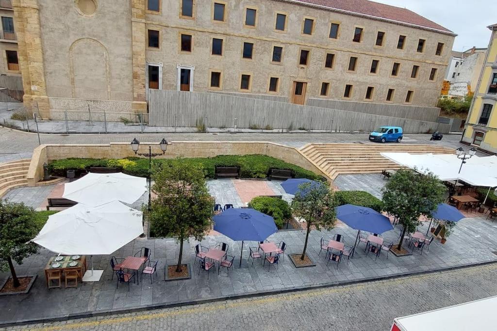 Precioso Apartamento En Cimadevilla Gijon Bagian luar foto